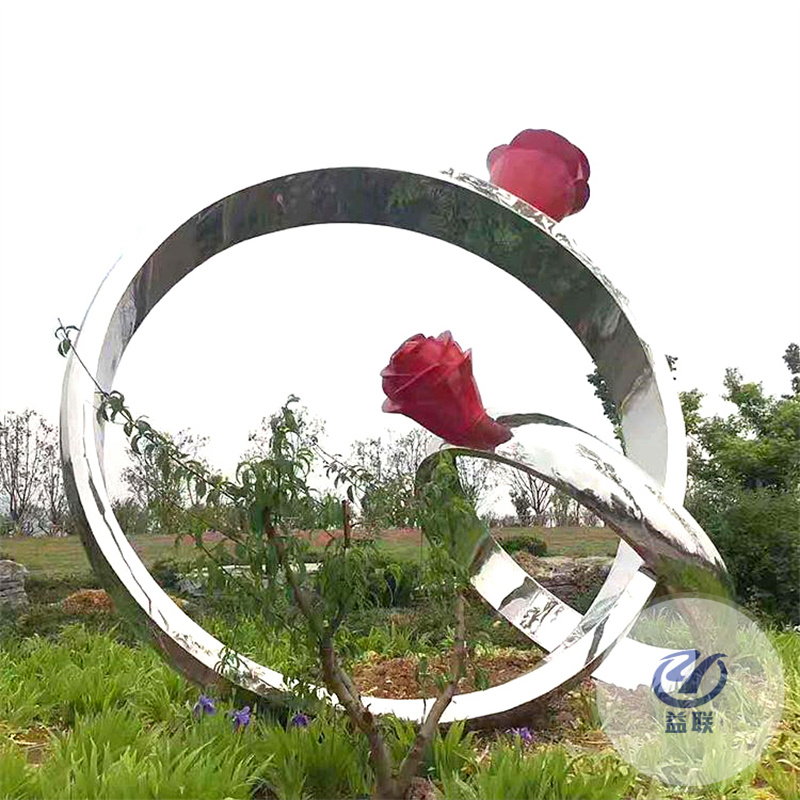 現(xiàn)代抽象不銹鋼雕塑定制戶外學(xué)校公園園林景觀鏤空落地藝術(shù)品擺件